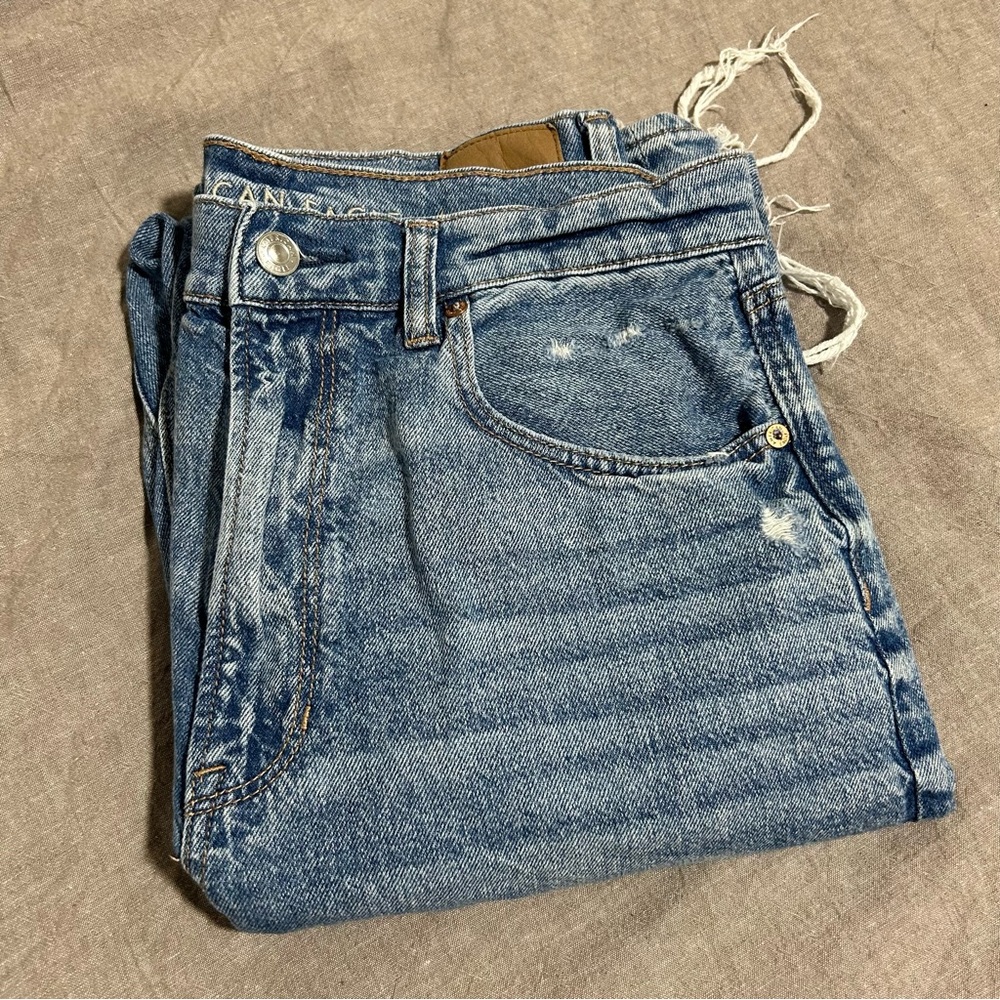 American Eagle Blue Distressed Jeans